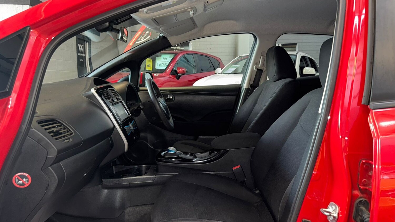 Used Nissan Leaf 2015 for sale - 76673279: Photo 16