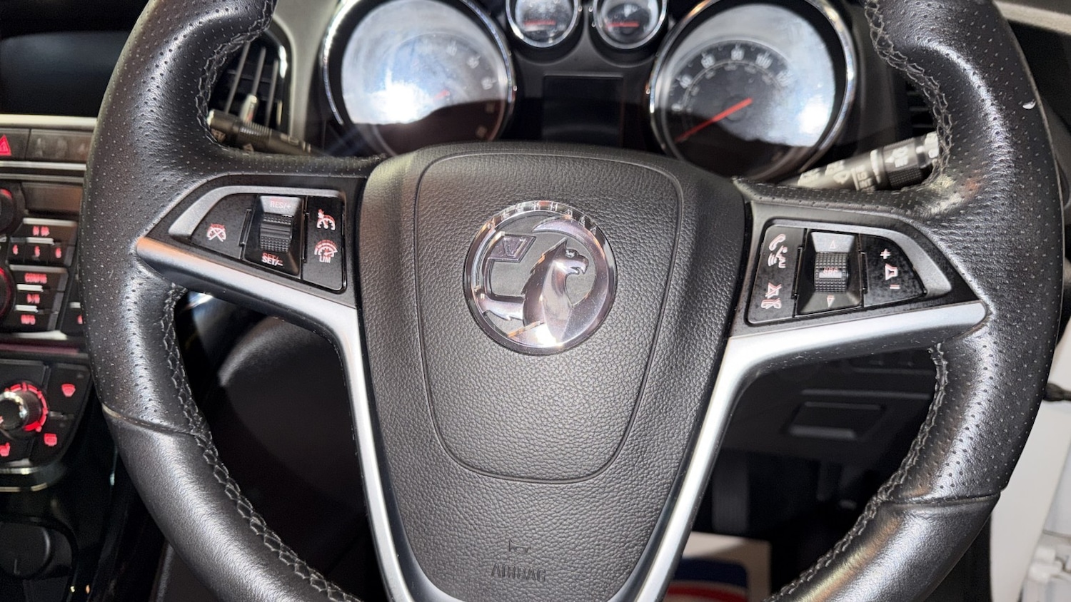 Used Vauxhall Astra GTC 2016 for sale - 77342681: Photo 24