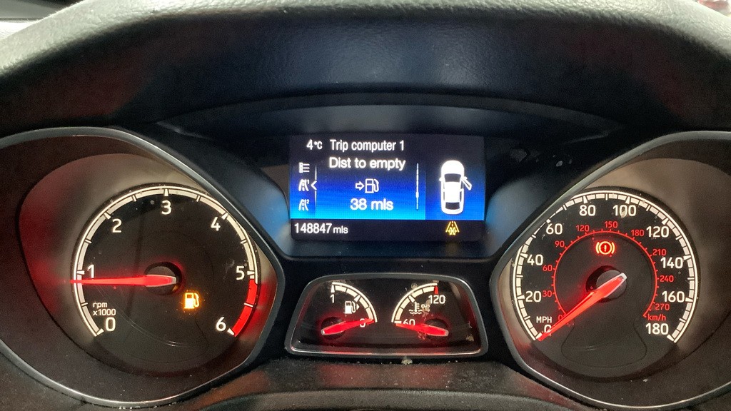 Used Ford Focus 2015 for sale - 77173202: Photo 8