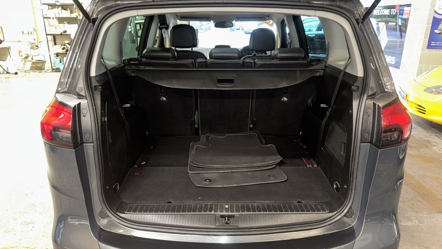 Used Vauxhall Zafira Tourer 2015 for sale - 77622494: Photo 38