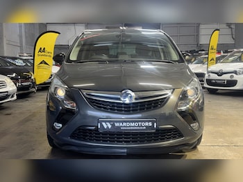 Used Vauxhall Zafira Tourer 2015 for sale - 77622494: Photo