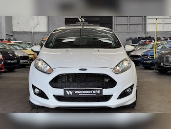 Used Ford Fiesta 2017 for sale - 79542005: Photo