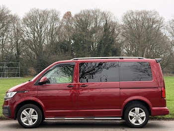 Used Volkswagen Transporter Shuttle 2021 for sale - 76670908: Photo