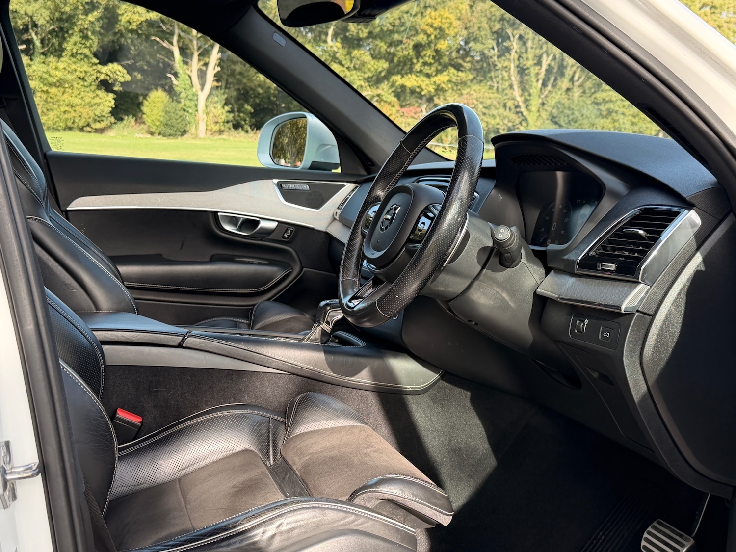 Used Volvo XC90 2018 for sale - 76020144: Photo 10