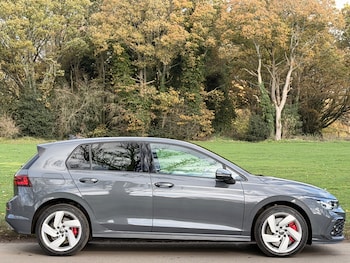 Used Volkswagen Golf 2023 for sale - 76520918: Photo