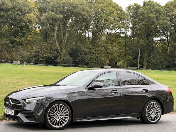 Used Mercedes-Benz C Class 2022 for sale - 76161606: Photo 2