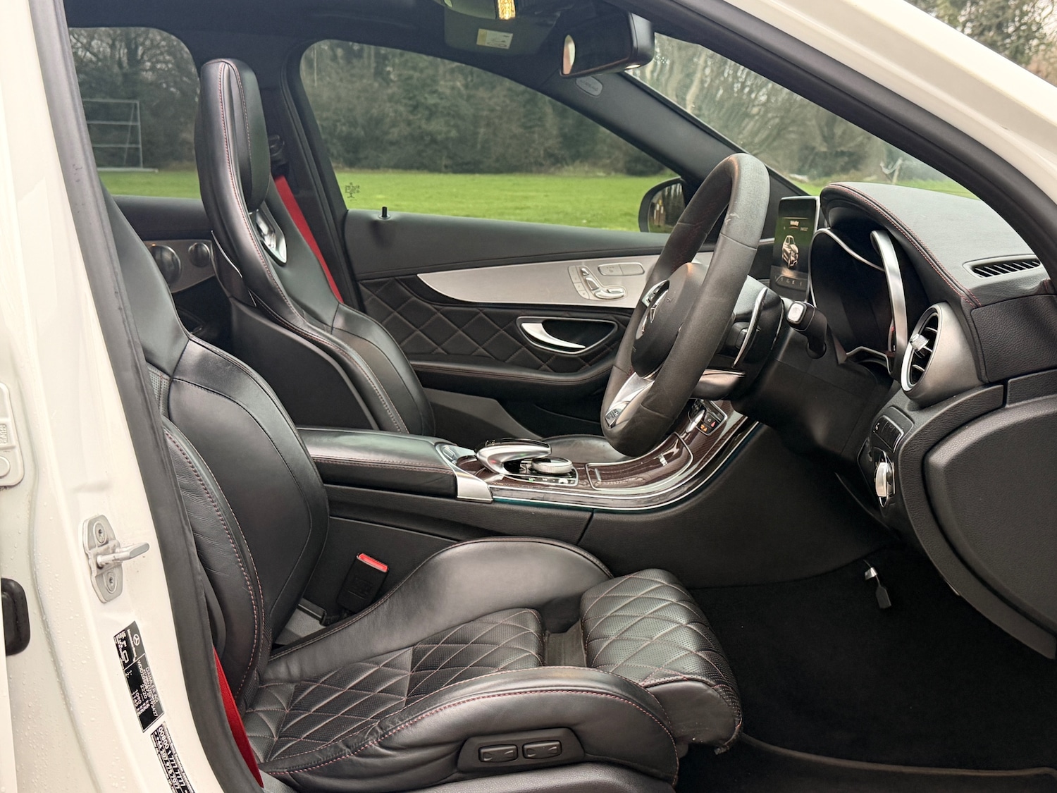 Used Mercedes-Benz C Class 2015 for sale - 77038564: Photo 12