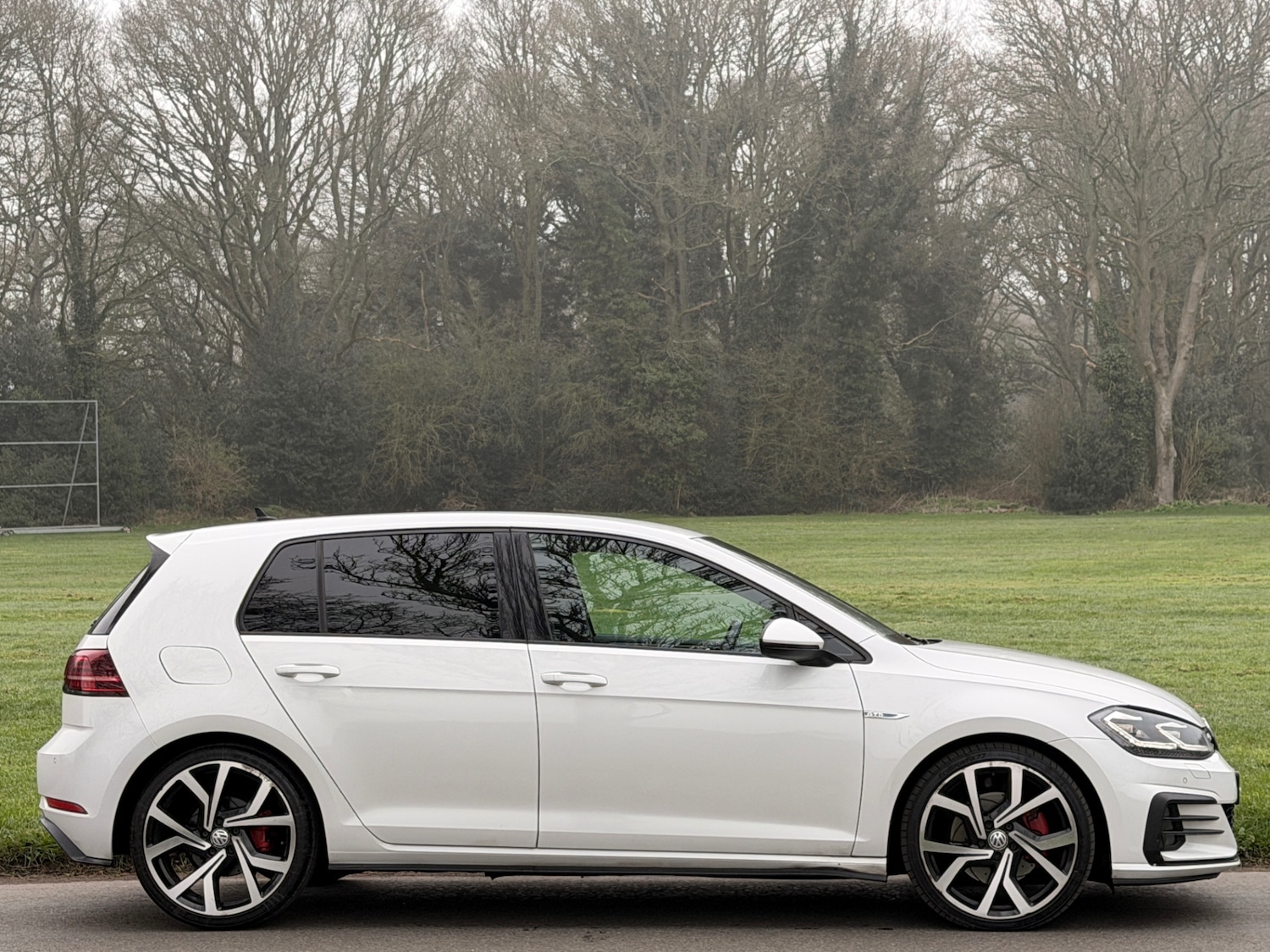 Used Volkswagen Golf 2017 for sale - 77837254: Photo 3