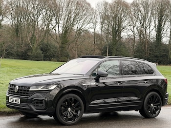 Used Volkswagen Touareg 2018 for sale - 76758969: Photo