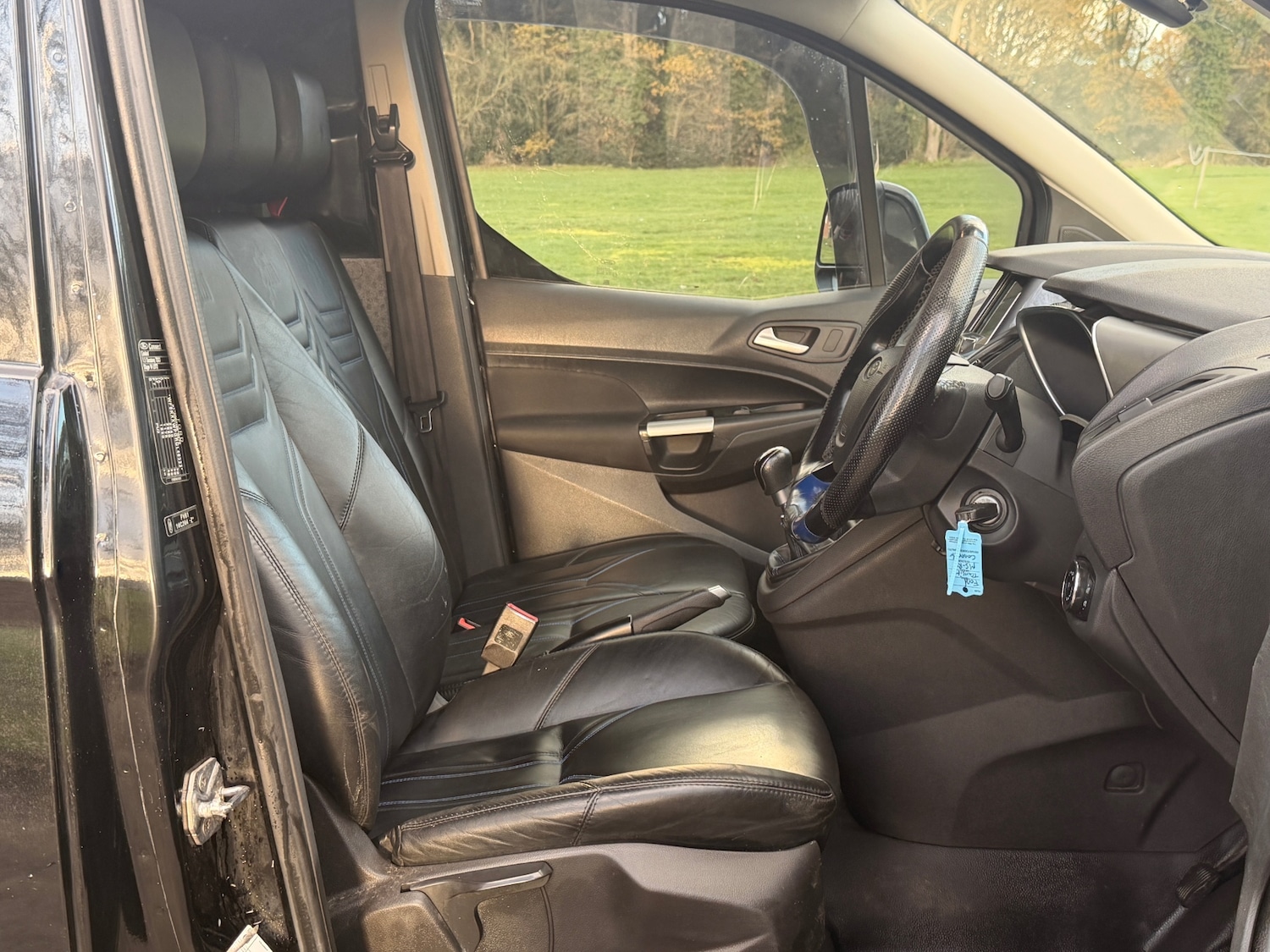 Used Ford Transit Connect 2017 for sale - 76758971: Photo 8