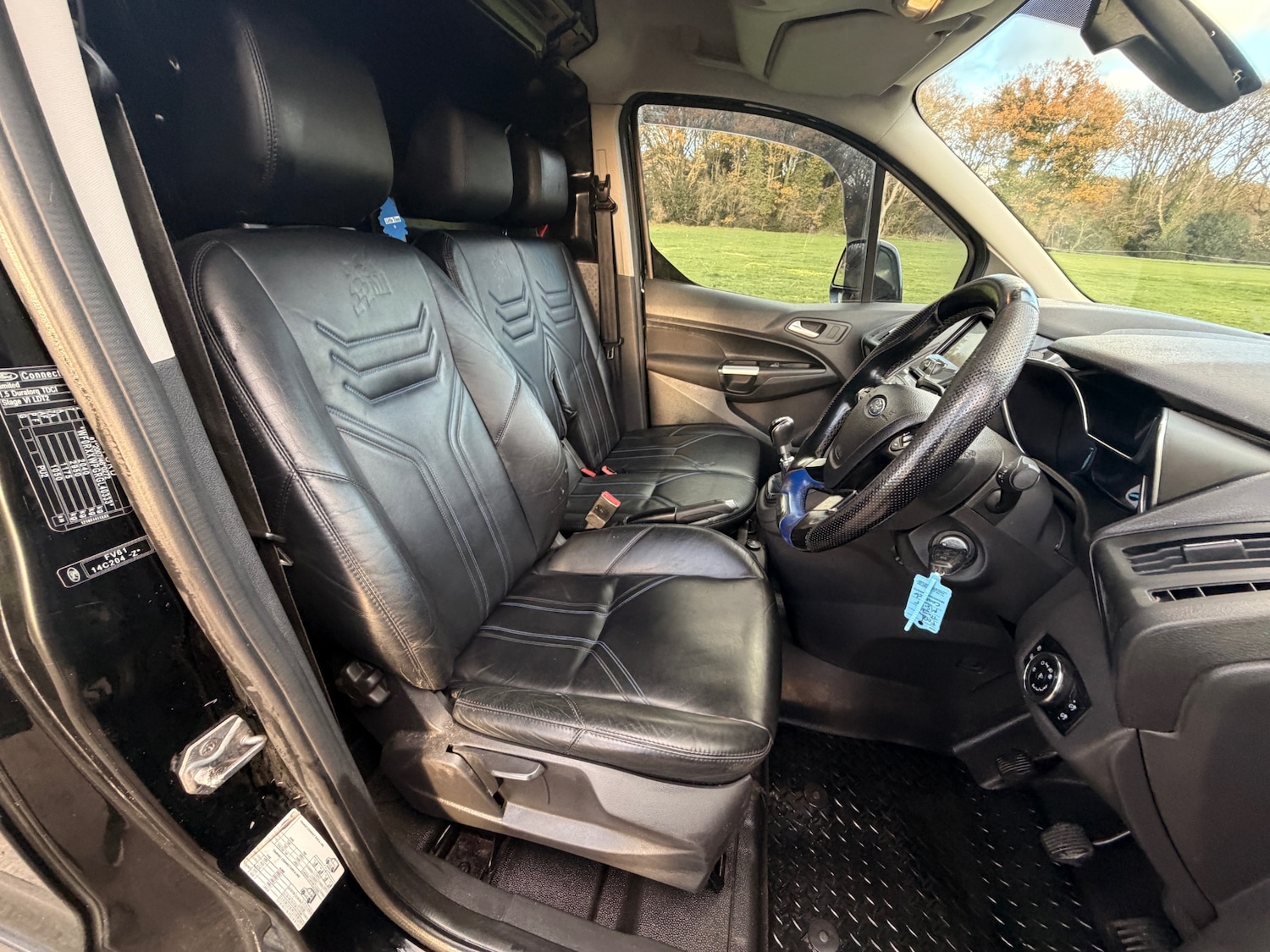 Used Ford Transit Connect 2017 for sale - 76758971: Photo 9