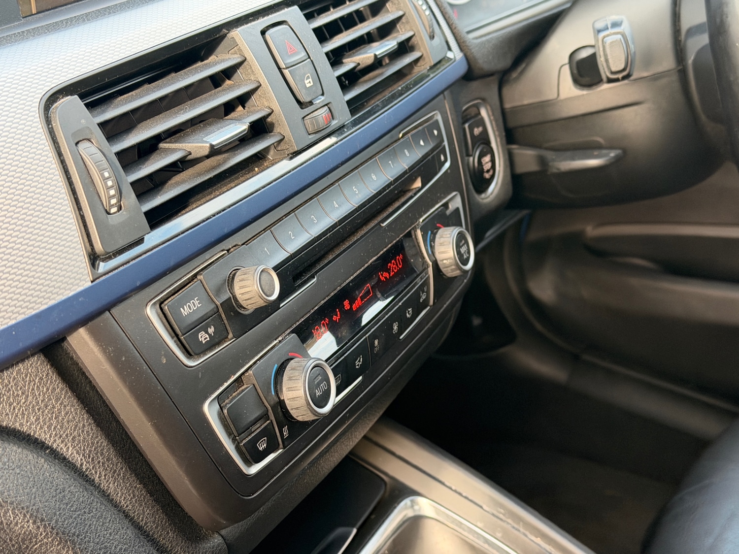 Used BMW 3 Series 2012 for sale - 76616098: Photo 16