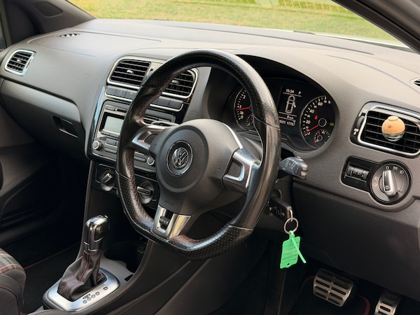Used Volkswagen Polo 2013 for sale - 76161648: Photo 10