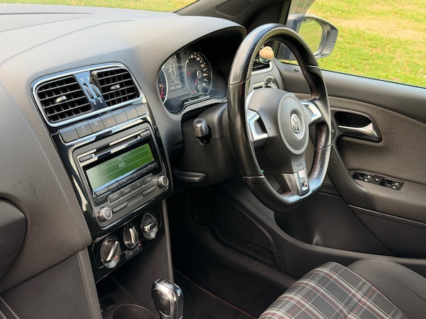 Used Volkswagen Polo 2013 for sale - 76161648: Photo 11