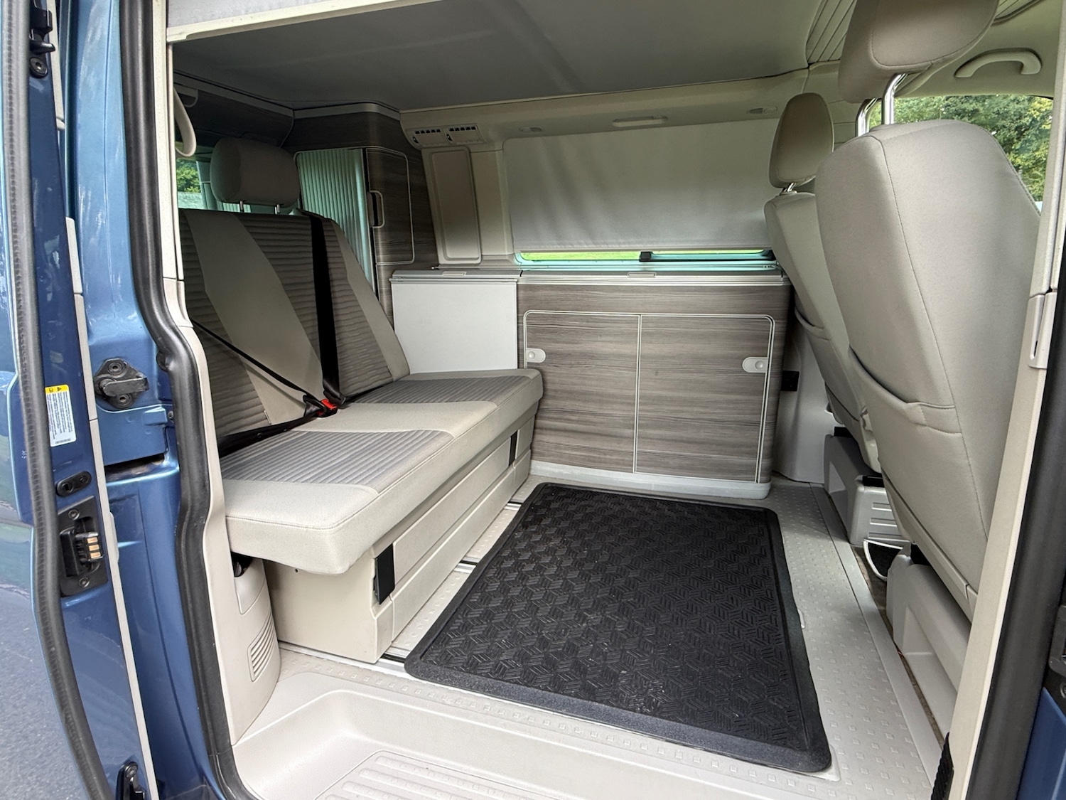 Used Volkswagen California 2016 for sale - 75677262: Photo 9