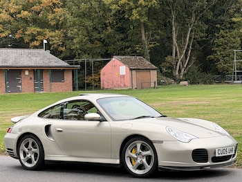 Porsche - 911