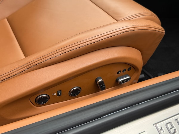 Used Ferrari FF 2014 for sale - 75550618: Photo 18
