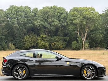 Used Ferrari FF 2014 for sale - 75550618: Photo