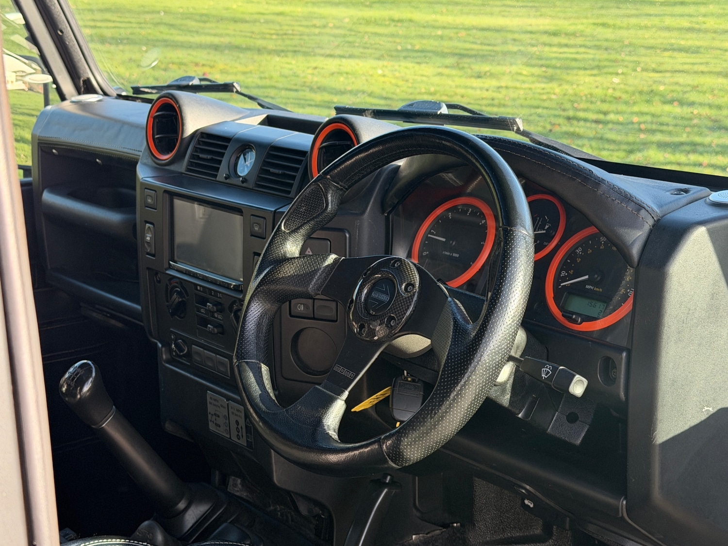 Used Land Rover Defender 2010 for sale - 76784711: Photo 10