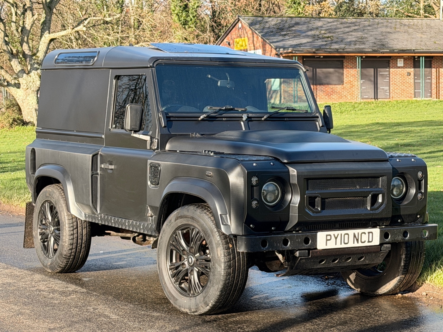 Used Land Rover Defender 2010 for sale - 76784711: Photo 20