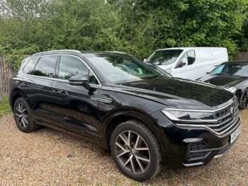2019 (19) - 3.0 V6 TDI 4Motion R-Line 5dr Tip Auto