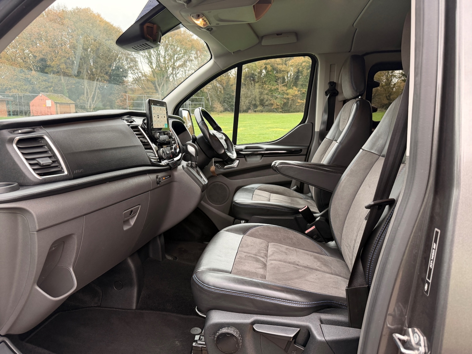 Used Ford Transit Custom 2019 for sale - 76615875: Photo 10