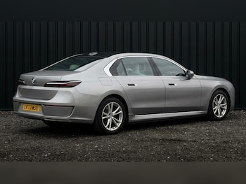 Used BMW 7 Series 2023 for sale - 78976779: Photo