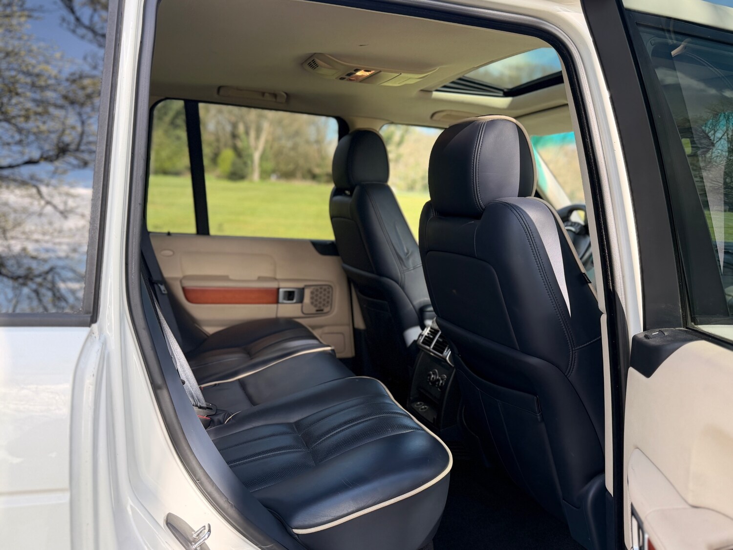 Used Land Rover Range Rover 2015 for sale - 78032043: Photo 13