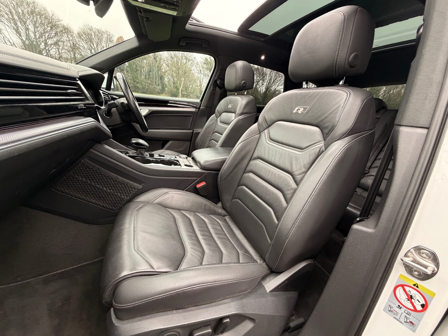 Used Volkswagen Touareg 2019 for sale - 76949407: Photo 17