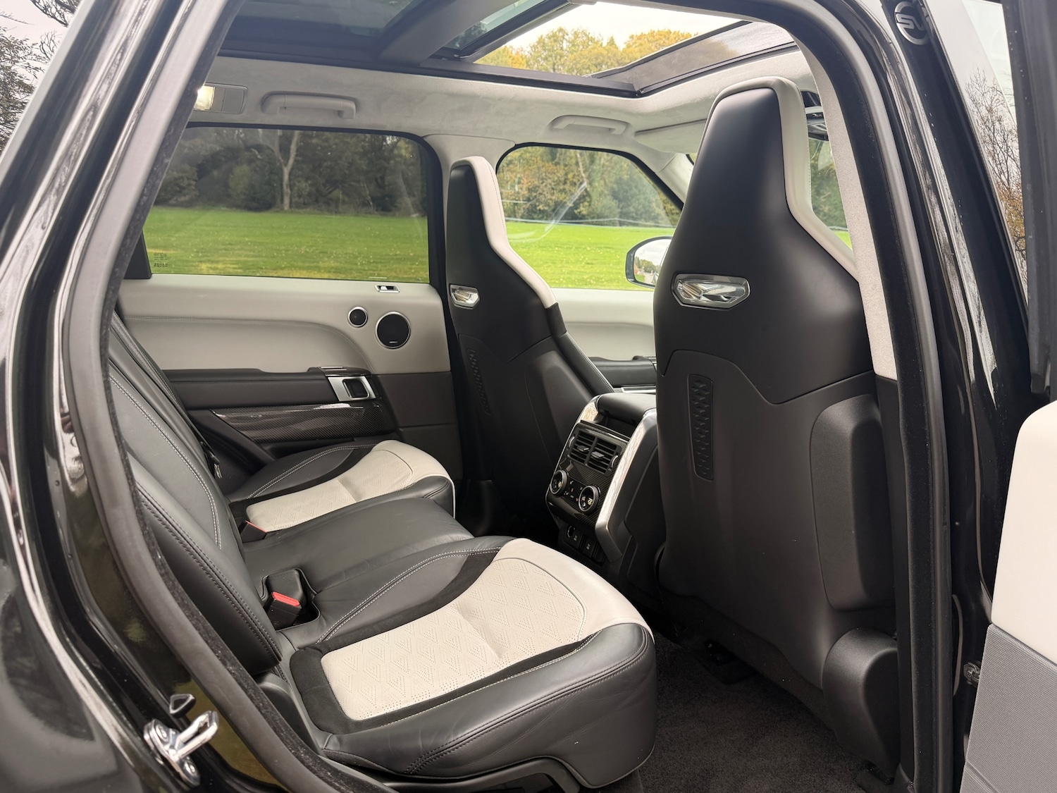 Used Land Rover Range Rover Sport 2020 for sale - 76382869: Photo 9