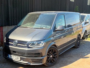 Used Volkswagen Transporter 2017 for sale - 79471321: Photo