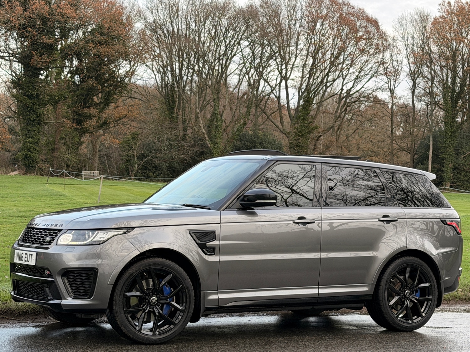 Used Land Rover Range Rover Sport 2016 for sale - 76845434: Photo 2