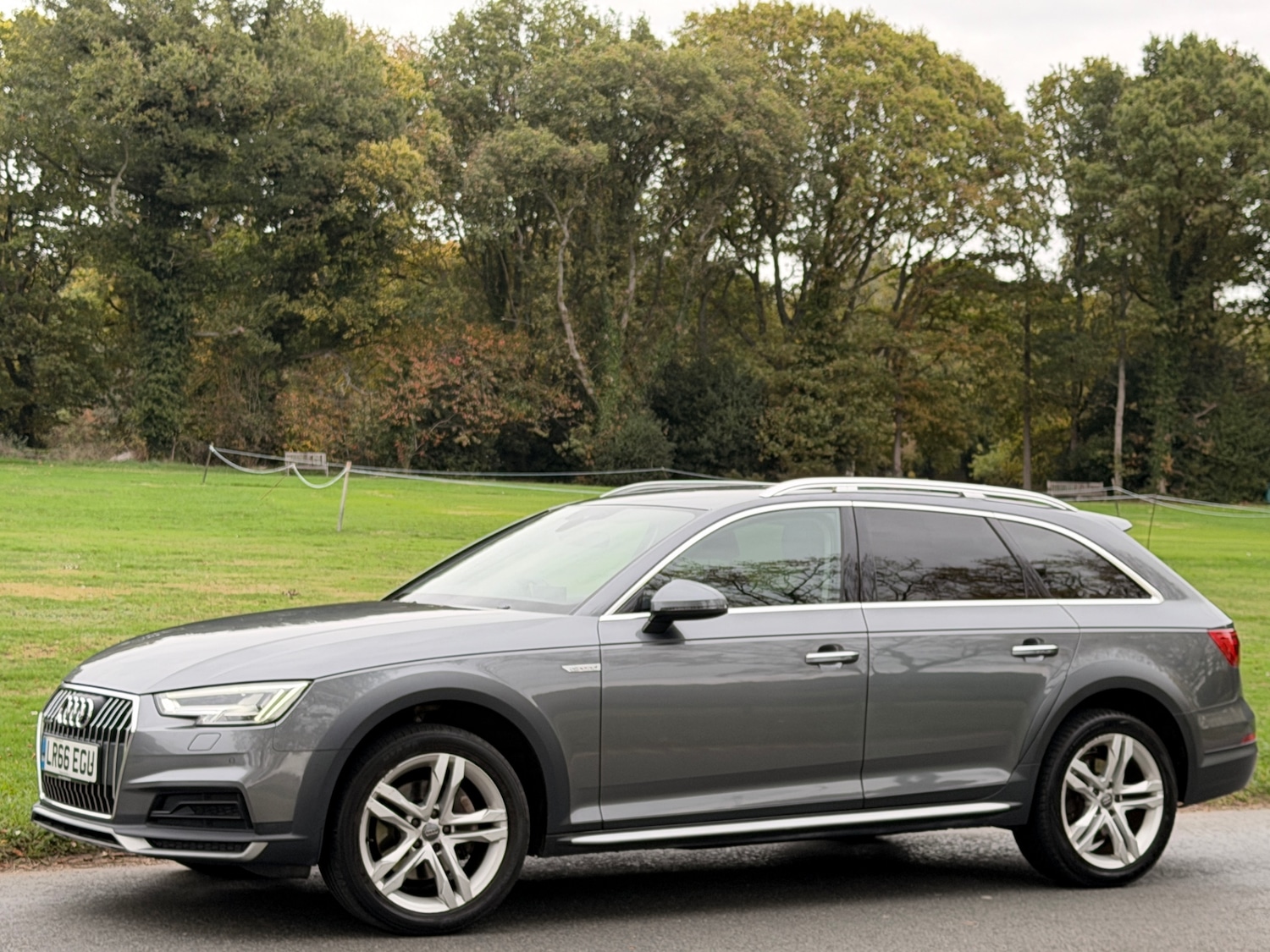 Used Audi A4 Allroad 2016 for sale - 76266189: Photo 2