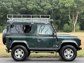 Used Land Rover Defender 2003 for sale - 75338429: Photo