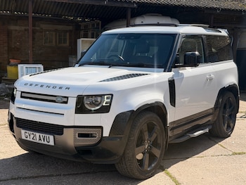 Used Land Rover Defender 2021 for sale - 78031978: Photo