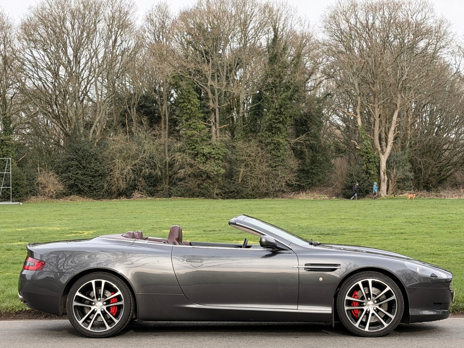 Used Aston Martin DB9 2006 for sale - 77582236: Photo 4