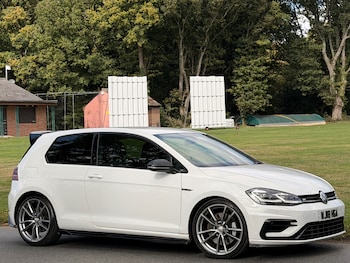 Used Volkswagen Golf 2018 for sale - 76036915: Photo