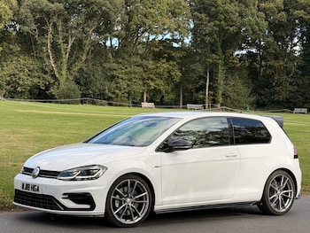 Used Volkswagen Golf 2018 for sale - 76036915: Photo
