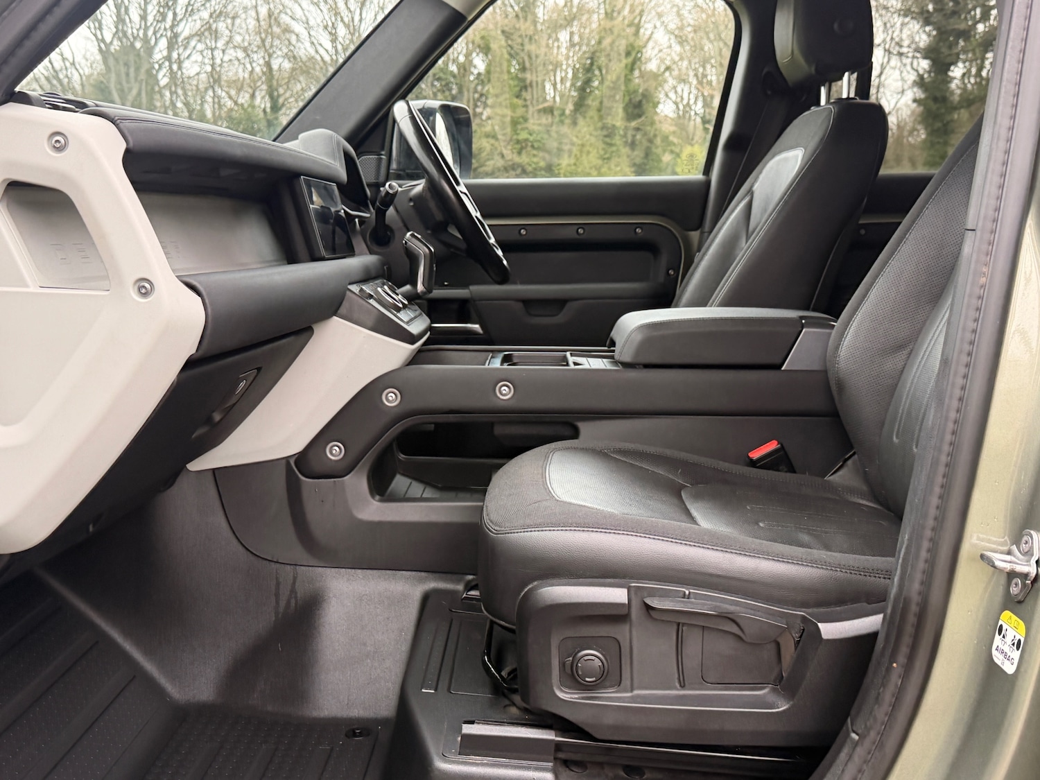 Used Land Rover Defender 2020 for sale - 78001347: Photo 15