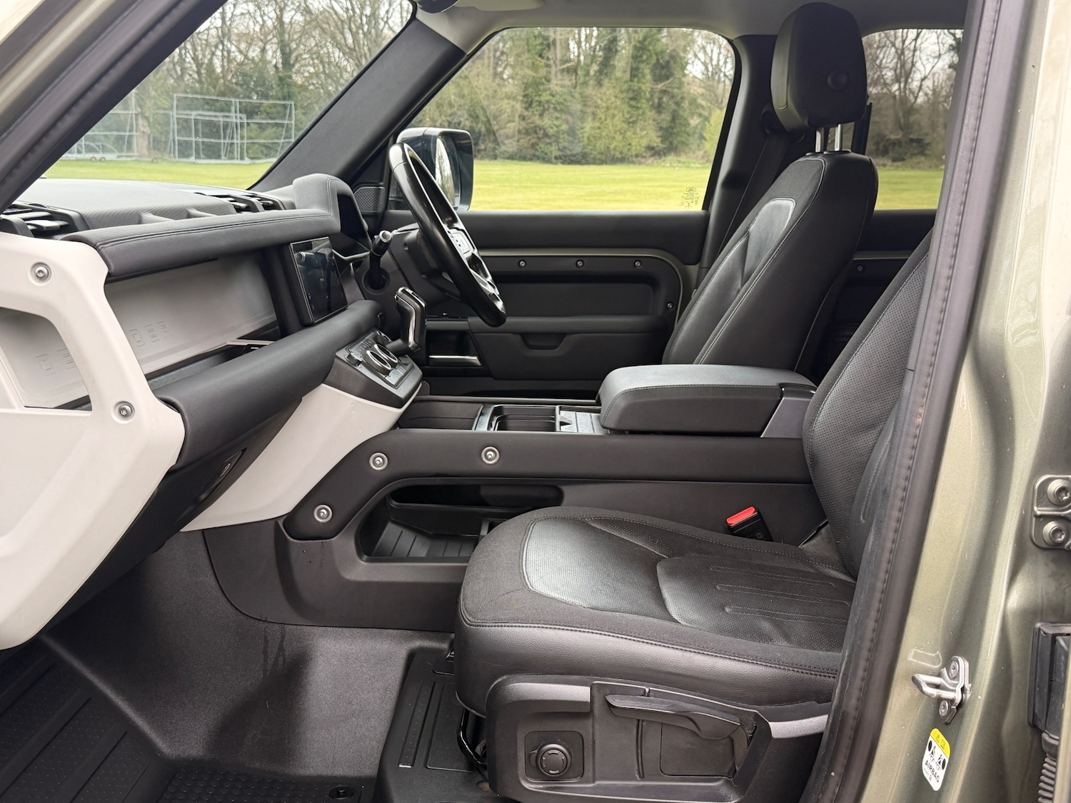 Used Land Rover Defender 2020 for sale - 78001347: Photo 9