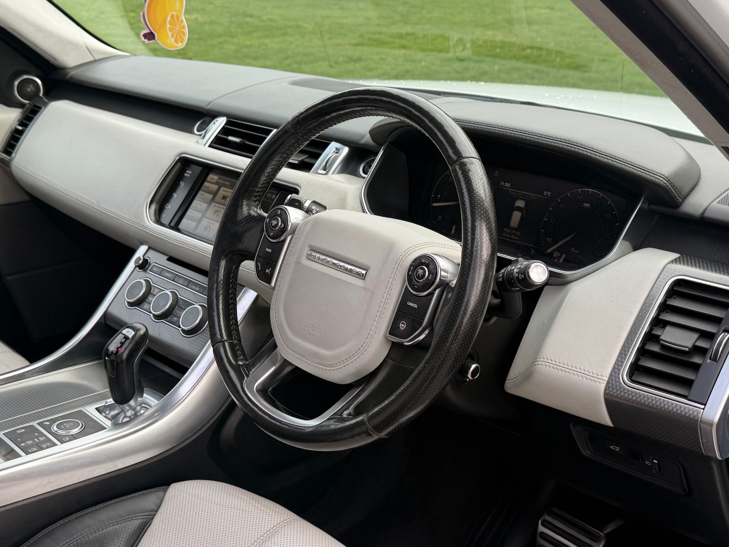 Used Land Rover Range Rover Sport 2014 for sale - 77533619: Photo 12