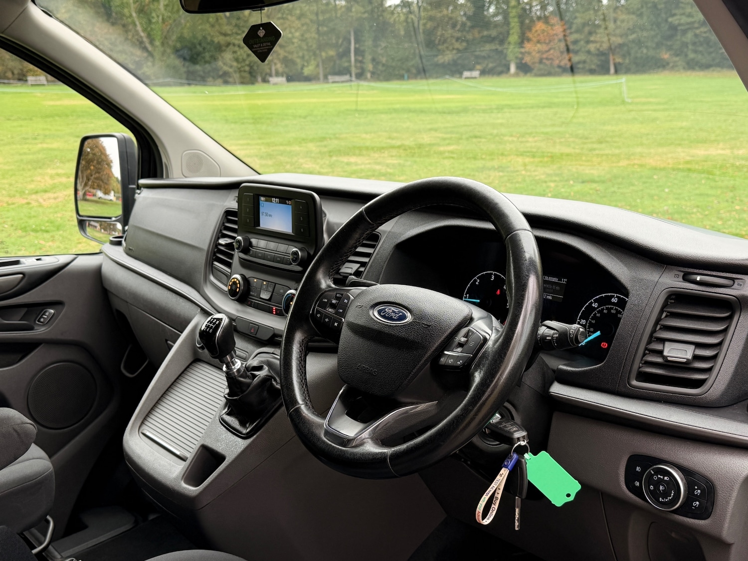 Used Ford Tourneo Custom 2018 for sale - 76250752: Photo 10