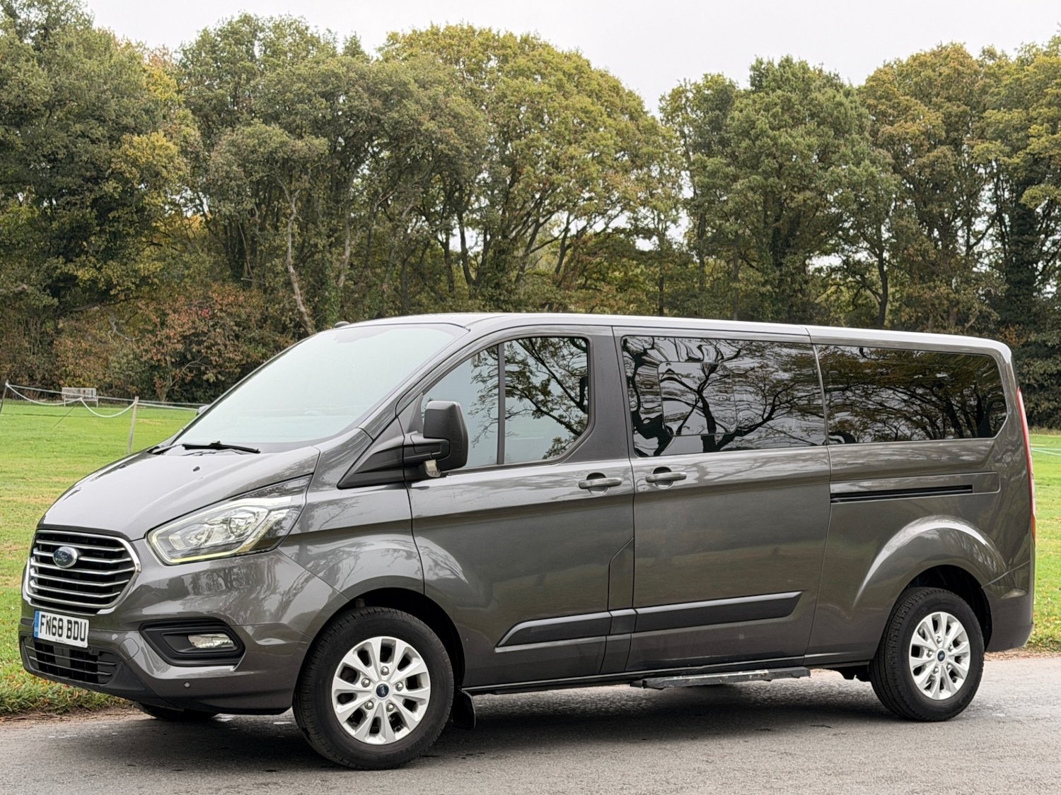 Used Ford Tourneo Custom 2018 for sale - 76250752: Photo 2
