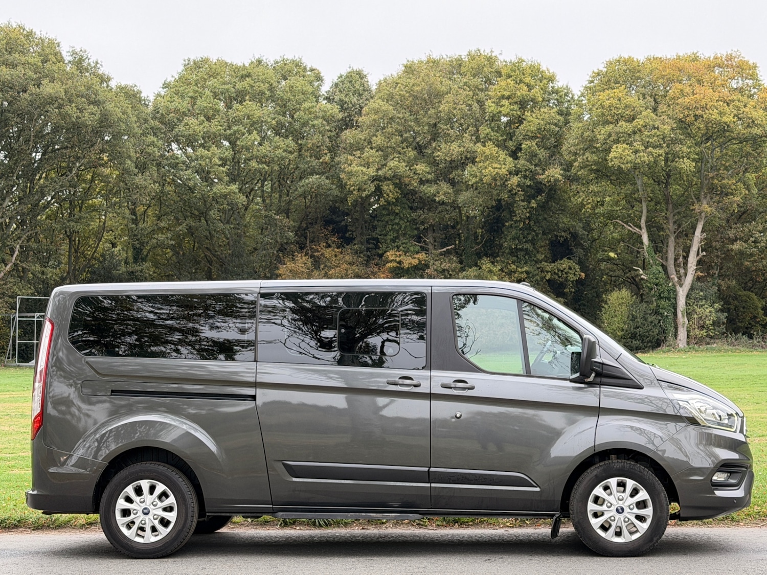 Used Ford Tourneo Custom 2018 for sale - 76250752: Photo 3