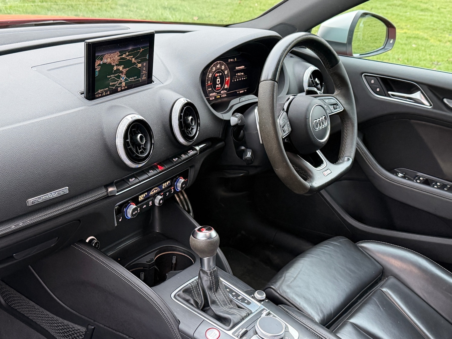 Used Audi RS3 2018 for sale - 77115937: Photo 11