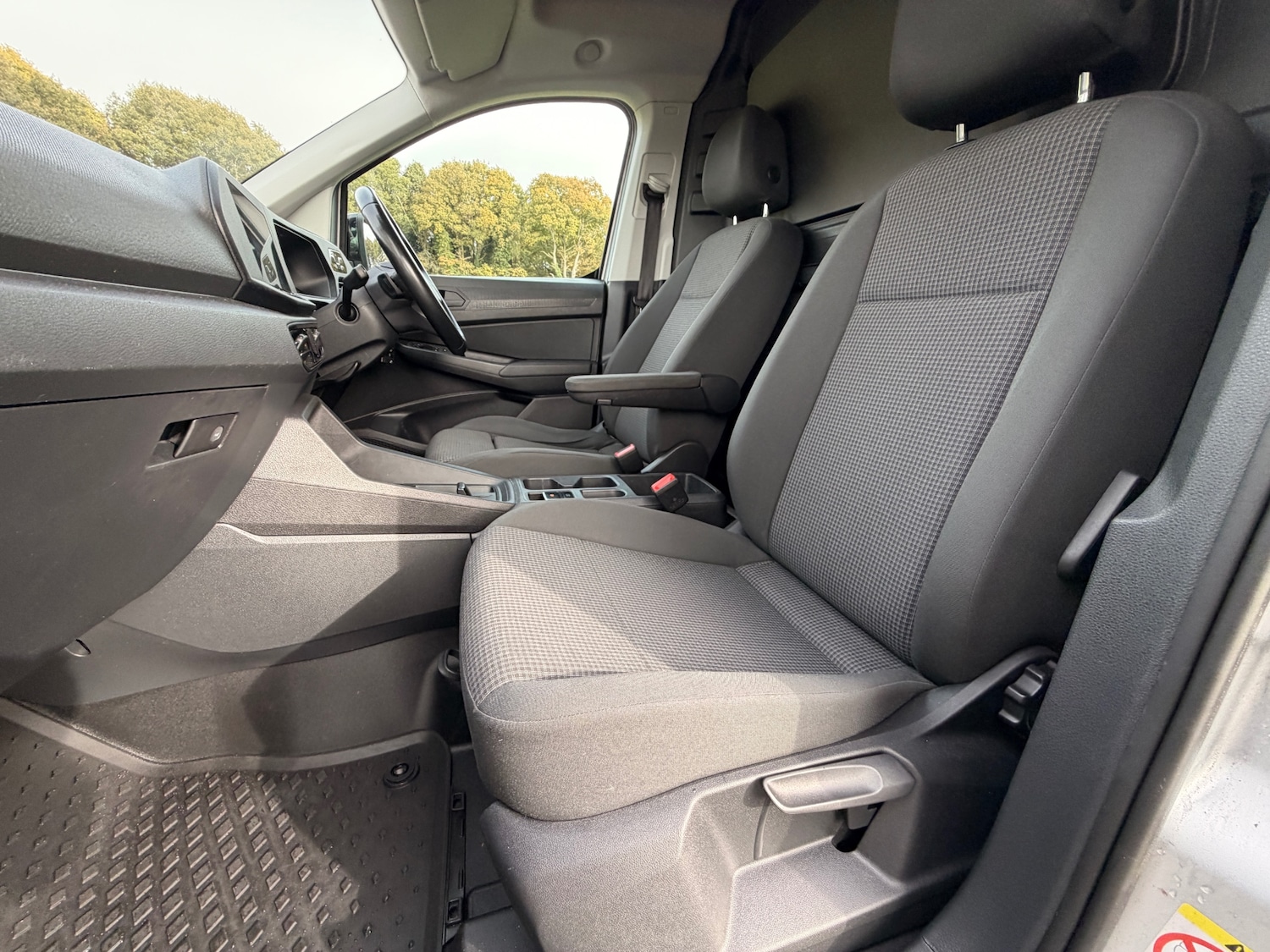 Used Volkswagen Caddy Maxi 2021 for sale - 76440267: Photo 13