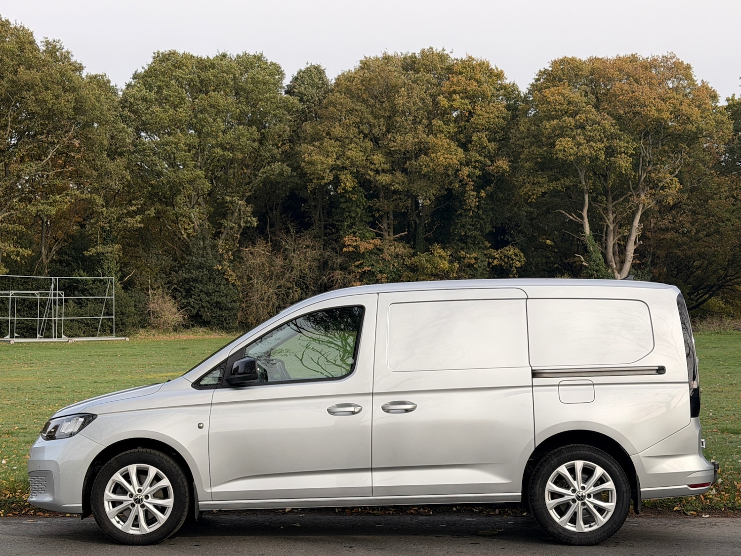 Used Volkswagen Caddy Maxi 2021 for sale - 76440267: Photo 4