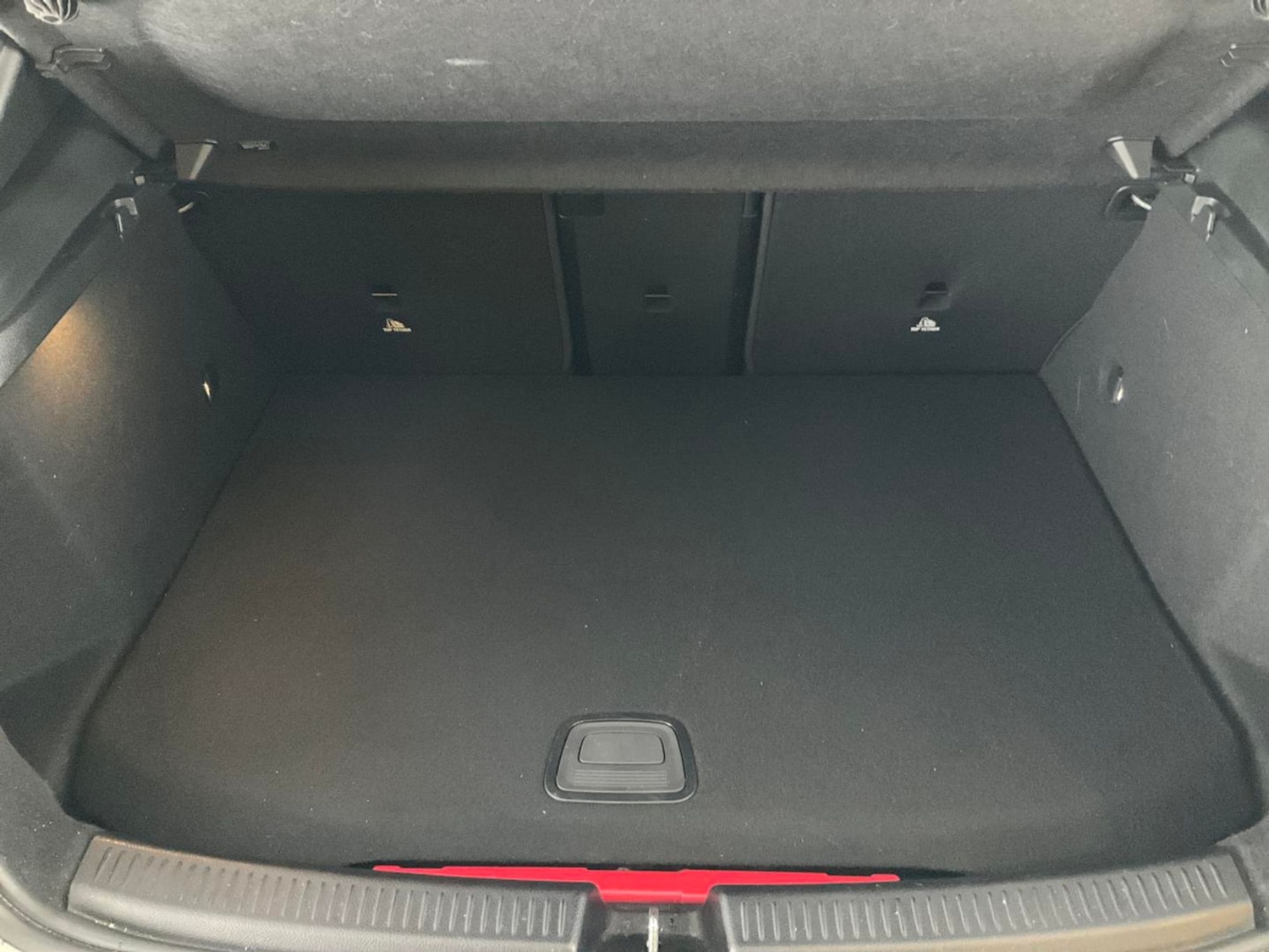 Used Mercedes-Benz A-Class for sale - 77245939: Photo 35