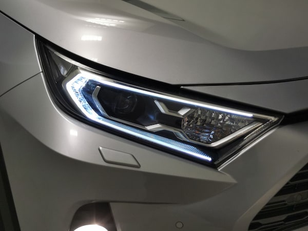Used Toyota RAV4 2020 for sale - 76036959: Photo 37