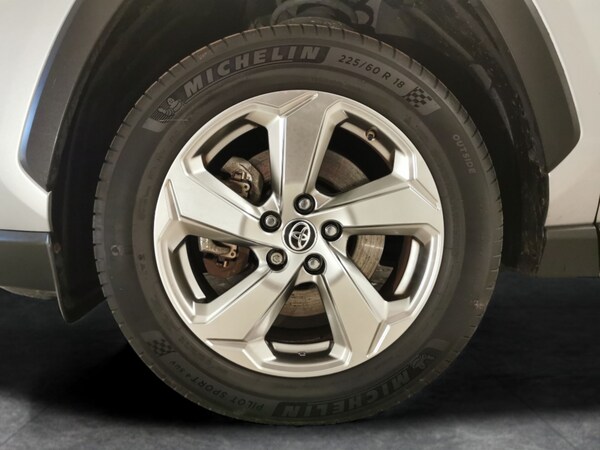Used Toyota RAV4 2020 for sale - 76036959: Photo 38